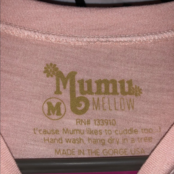 MUMU Bridesmaid - Oliver Tee - Size Medium - Picture 5 of 7